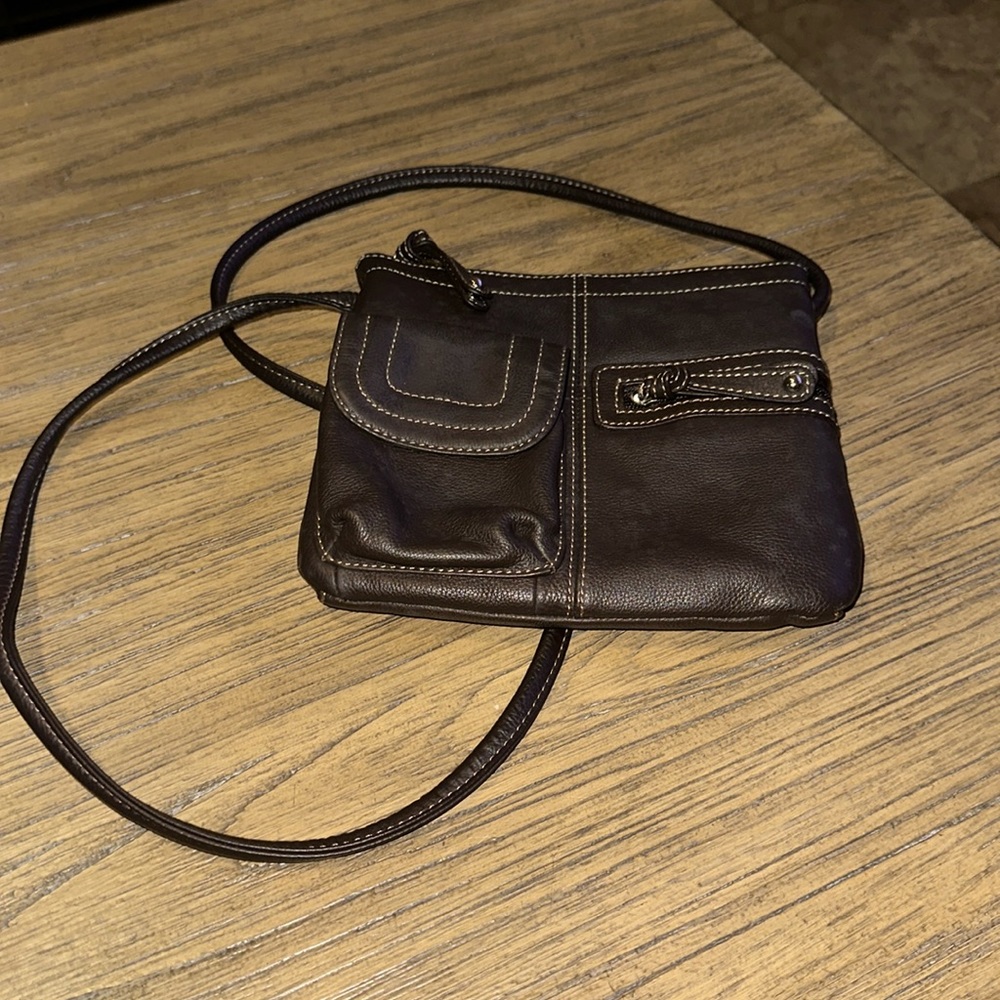 Cross body purse.